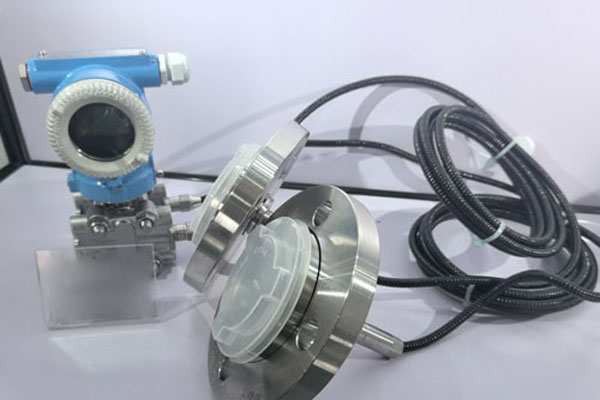 什么叫做液位变送器？